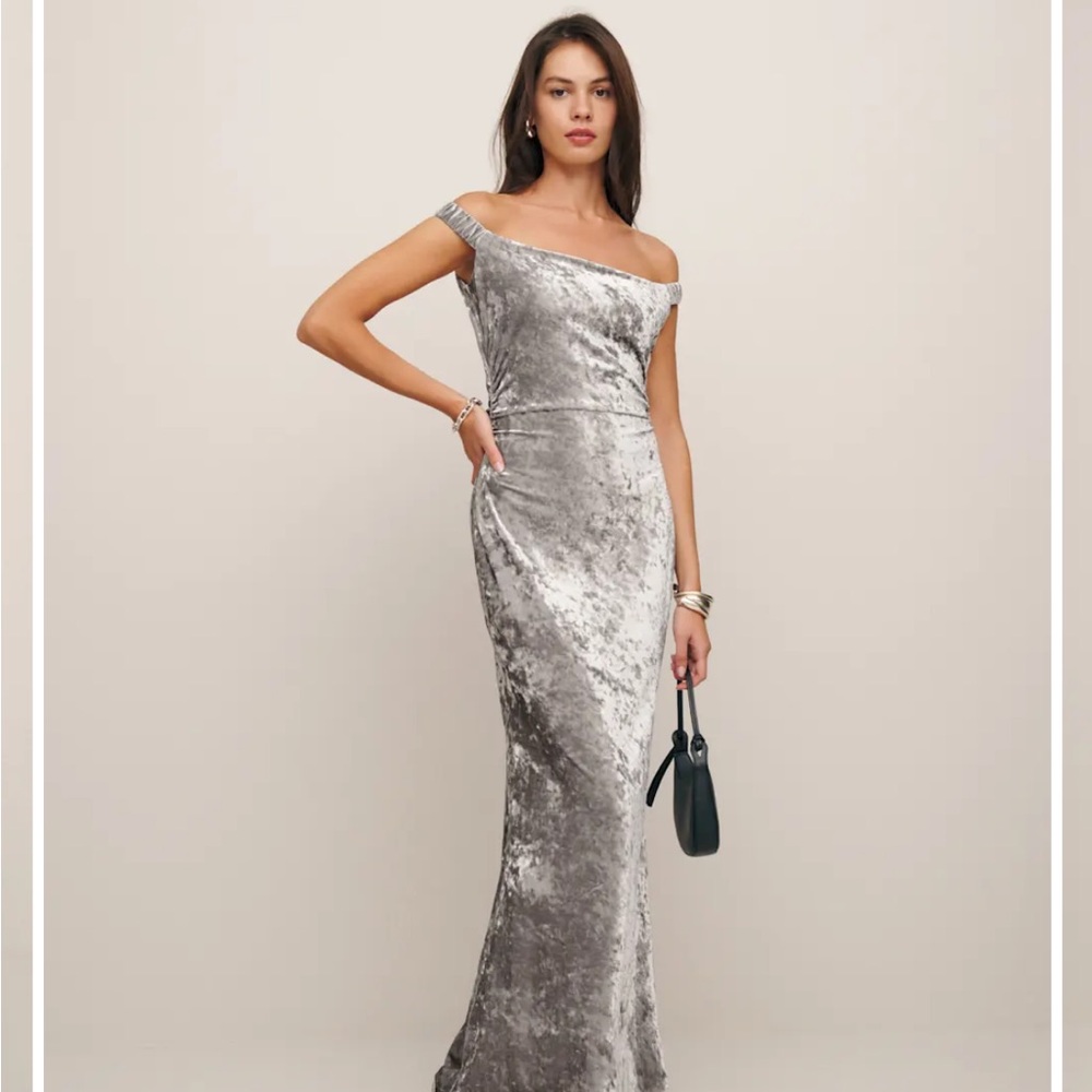 Reformation Ritz Velvet Dress - Picture 2 of 6